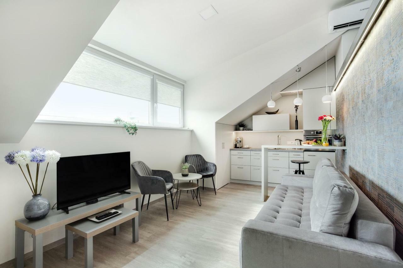 #Stayhere - Light Vilnius Views Loft City Center Esterno foto